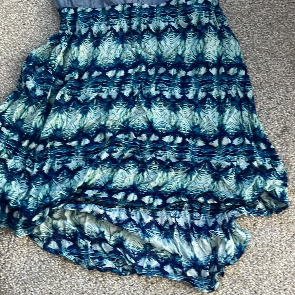 Highlow Dress - Picture 3 of 6